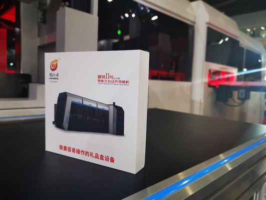 異なった箱のサイズのための箱の包む機械そしてつく機械
