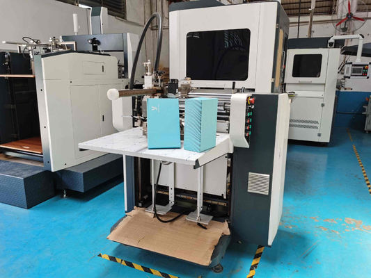 機械320gsmカートン箱の製造業機械110mm 550mmを作る甘く堅い箱
