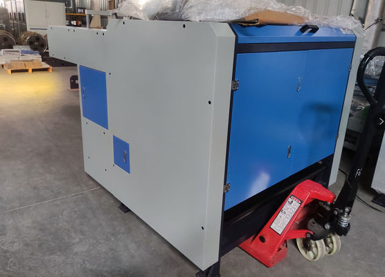 箱の作成のための機械に溝を作っているLS-1200Bの自動木板