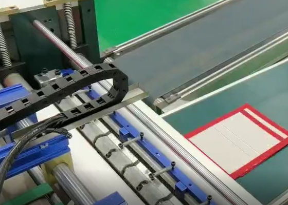 アイ シャドウ箱と異なった種類の堅い箱のための機械を作る化粧品箱およびカバー