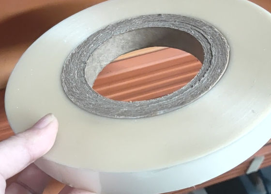 プラスチック熱い溶解熱い溶解の接着剤テープを貼る包装テープ堅い箱のコーナー